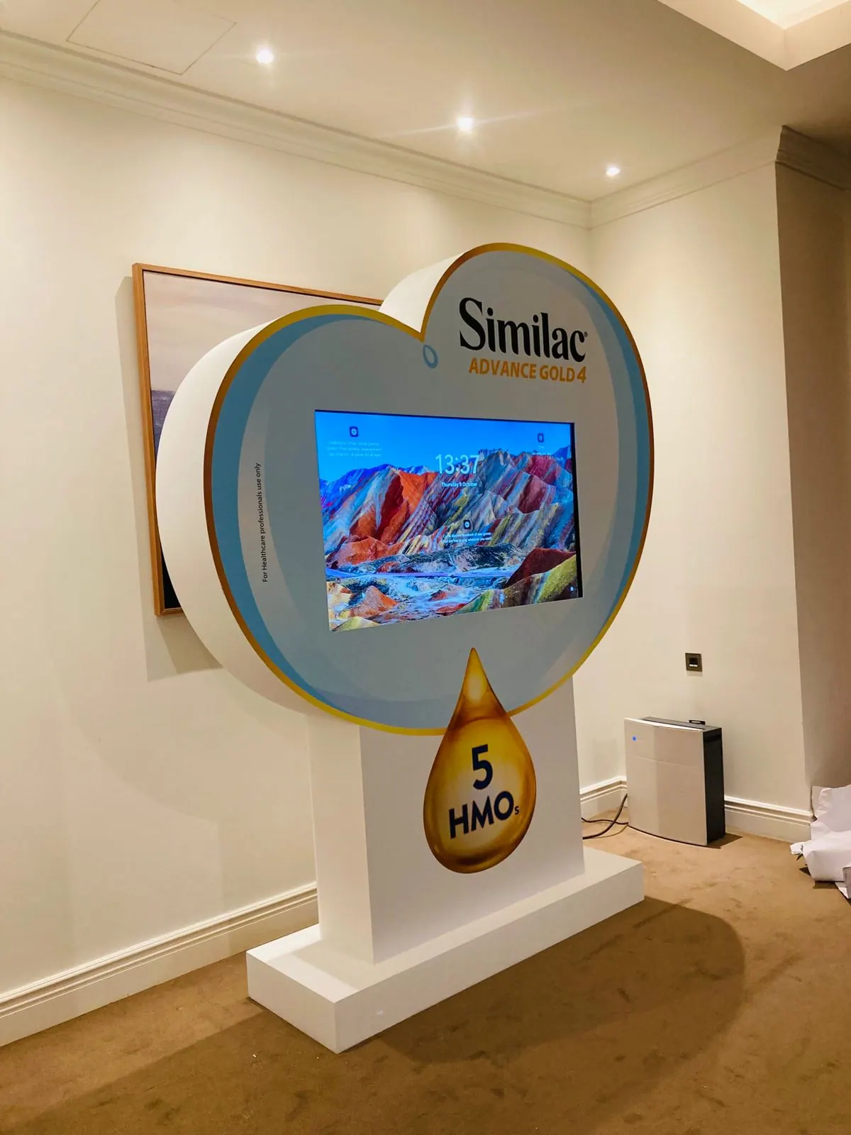 Similac display