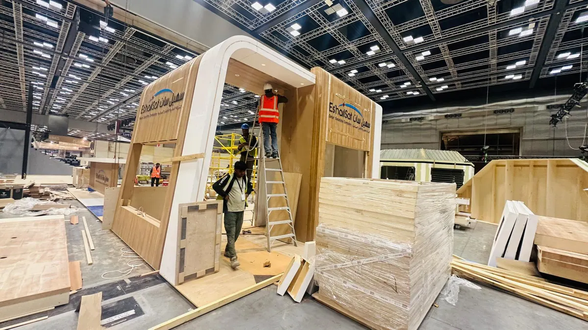 Es'hailSat stand, 2026: On site
