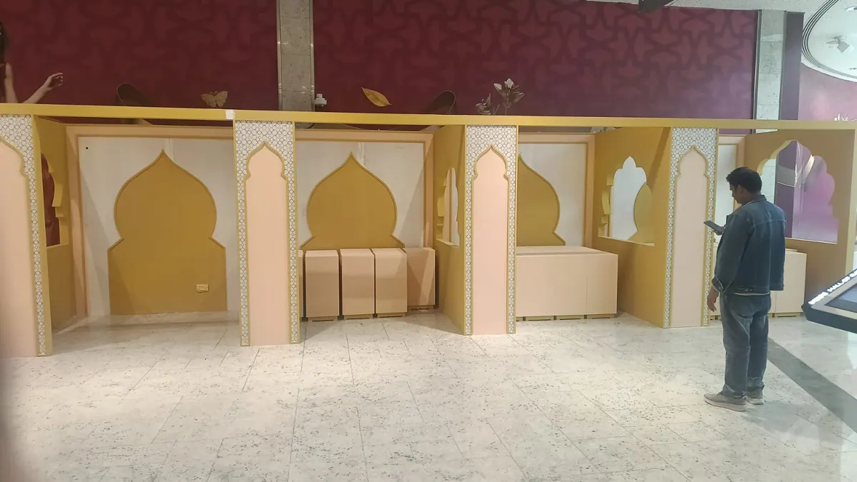 Ramadan market stalls: Finished